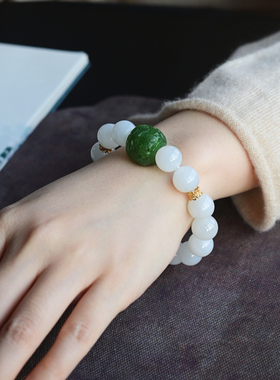 一斤钻戒天然和田碧玉