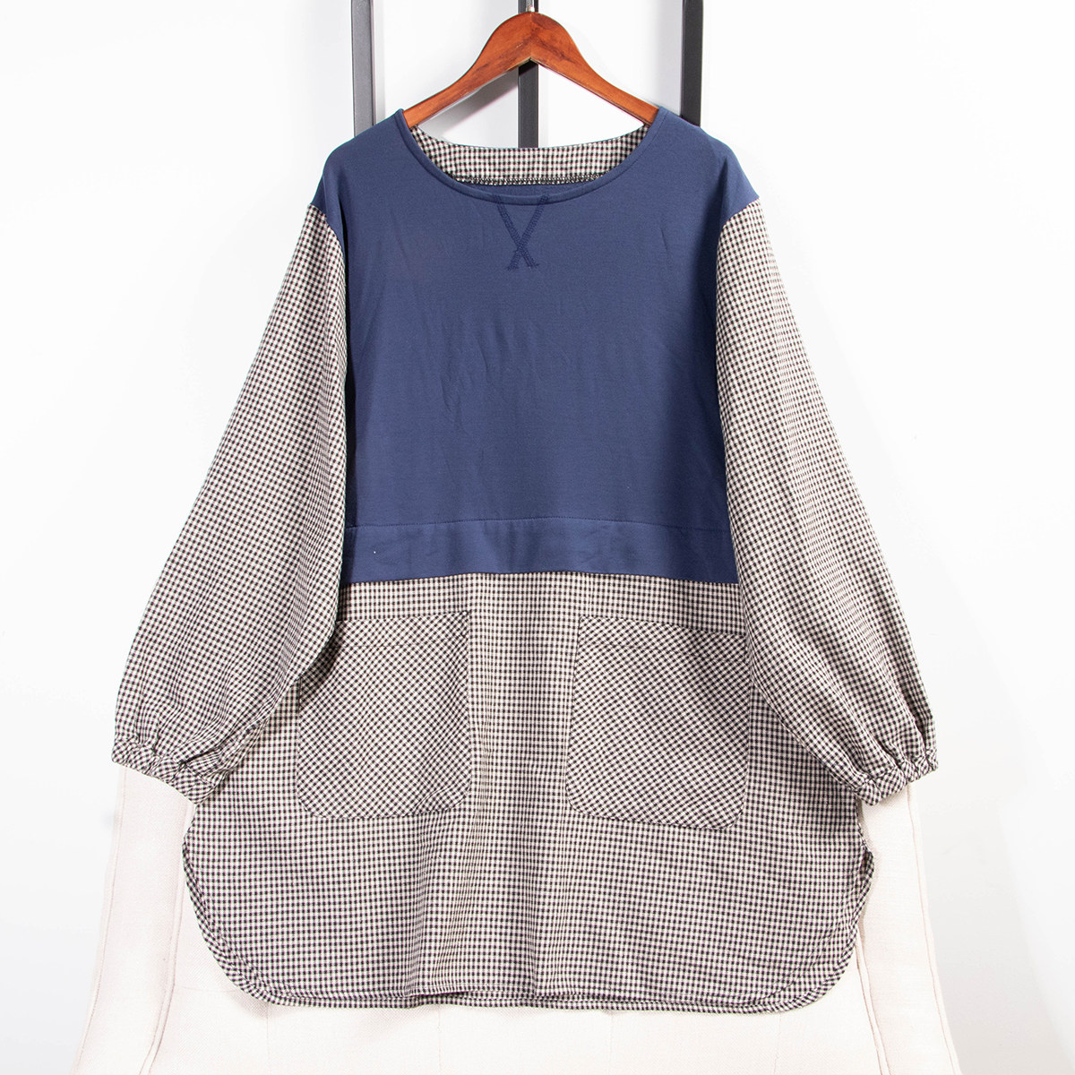 日单秋冬新款休闲文艺百搭撞色拼接圆弧摆加绒假两件连衣裙31563,淘宝优惠券,粉丝福利购,淘宝优惠卷