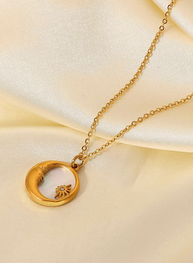 18K金钛钢项饰女法式天然白贝母