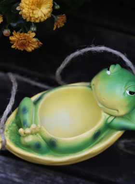 青蛙可爱风阳台荡秋千庭院小摆件