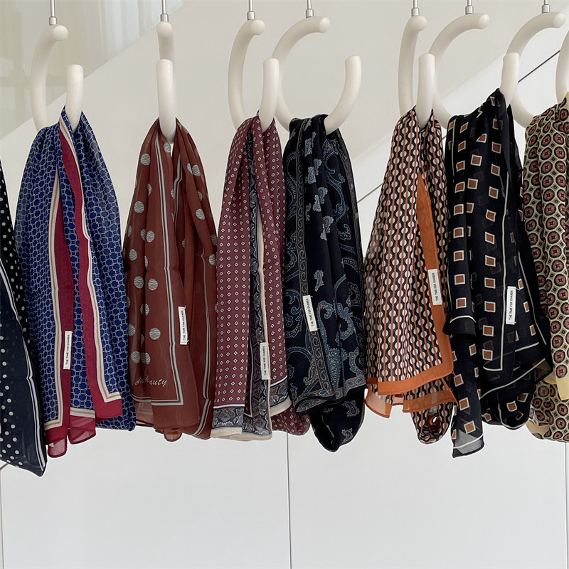 早秋法式中古老钱风高级感长款围巾长条丝巾装饰领巾波点腰果女士,淘宝优惠券,粉丝福利购,淘宝优惠卷