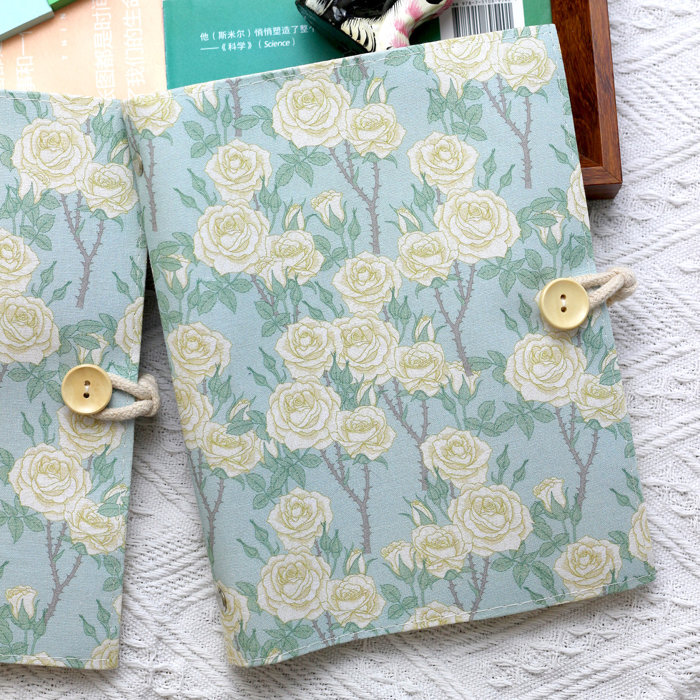 星云里荆棘玫瑰原创A5A6布艺本子活页手帐记事日记日程礼物集章,淘宝优惠券,粉丝福利购,淘宝优惠卷