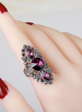 高级感大气复古长款水晶戒指