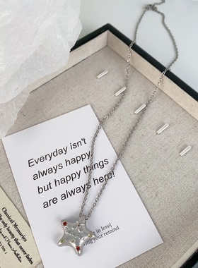 网红五角星甜酷星星吊坠项链简约百搭锁骨链小众高级感毛衣链女