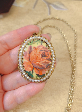 【BW中古】西德打标板绘吊坠项链，书本款的玫瑰花，非常难得