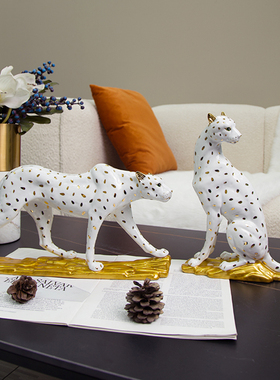 白金金钱豹陶瓷轻奢摆件