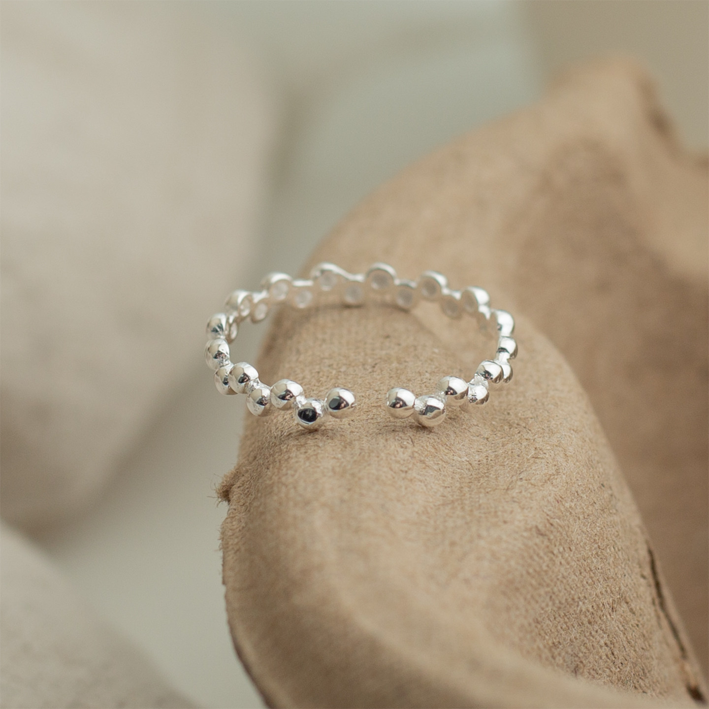 S925 sterling silver wavy ball open stacking ring