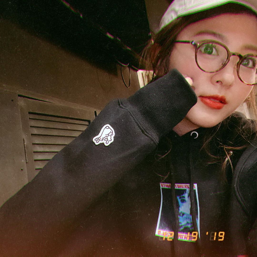 FR2 Smoker Photo Hoodie 恶搞肖像印花情侣连帽衫中性风卫衣日潮 - 图0