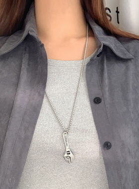 钛钢男女皆可扳手项链