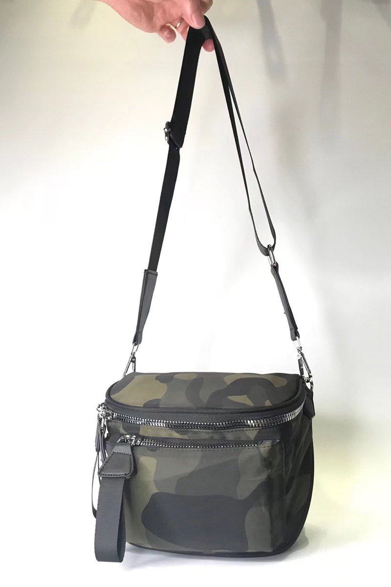 马鞍包2025新款港风尼龙牛津布防水休闲百搭迷彩胸包单肩斜挎包,淘宝优惠券,粉丝福利购,淘宝优惠卷