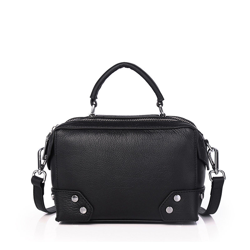 麦包包真皮2020新款潮头层波士顿包 麦包包箱包女士包袋