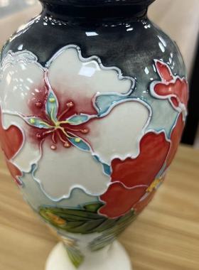 陶瓷手绘花瓶花卉系列客厅摆件人工家居创意礼品收藏送礼收藏佳品