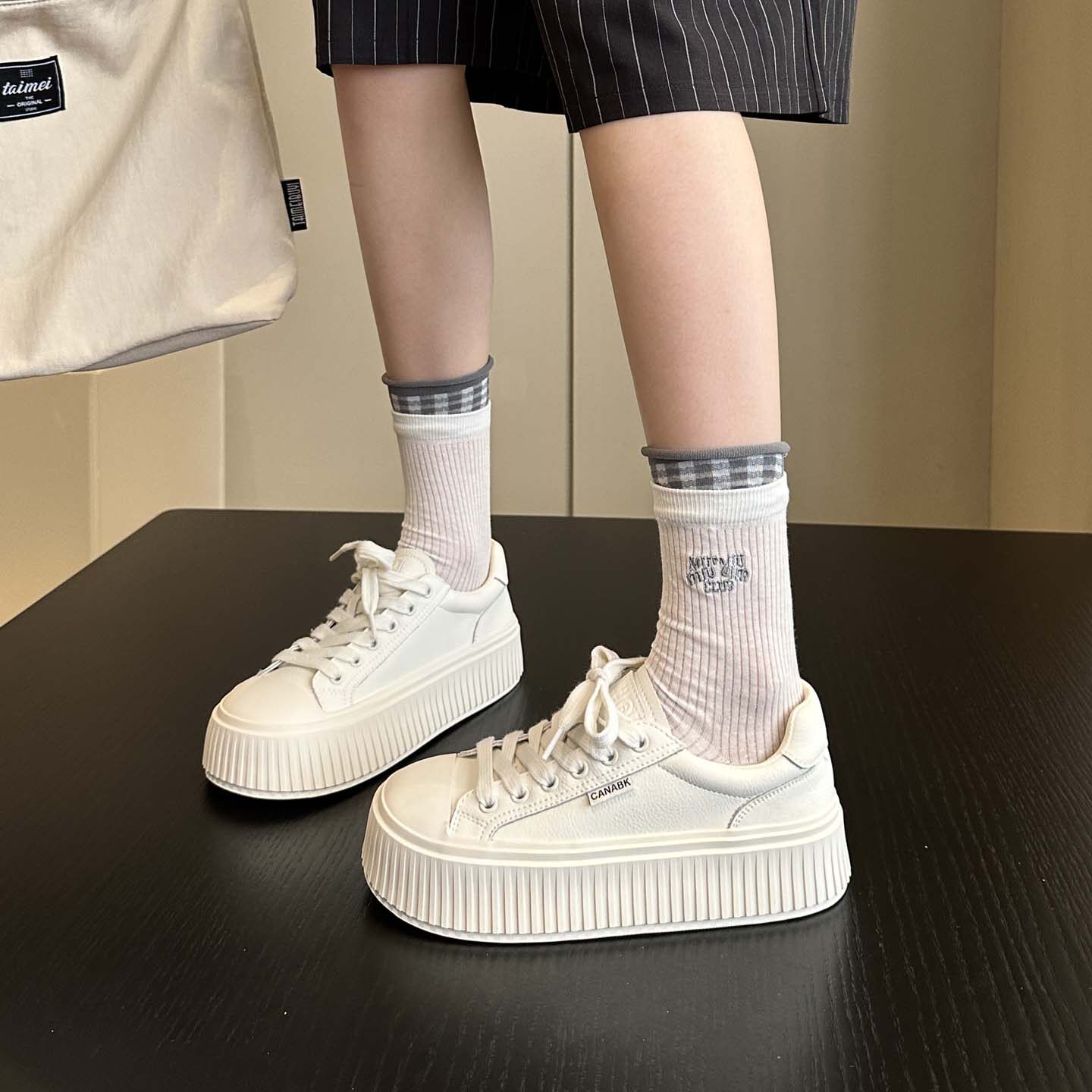 品质尖货~新版本全皮真皮韩版软底丑萌厚底板鞋女鞋小白鞋饼干鞋,淘宝优惠券,粉丝福利购,淘宝优惠卷