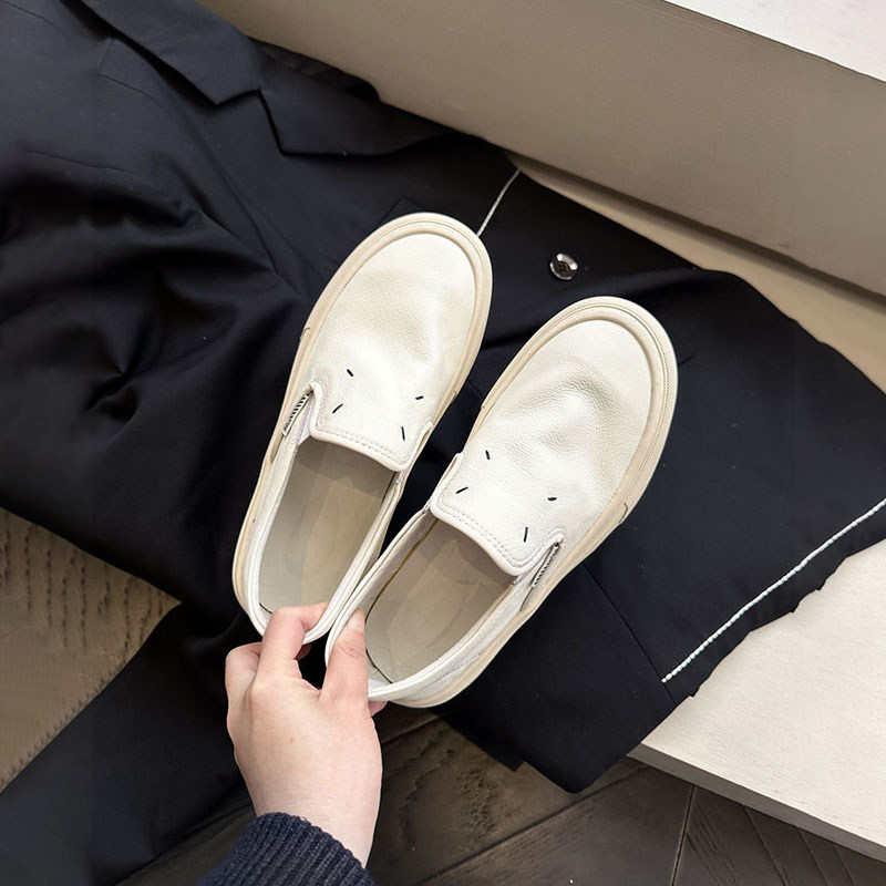 好货来袭+2025对版复古小白鞋女乐福鞋懒人一脚蹬头层皮休闲板鞋,淘宝优惠券,粉丝福利购,淘宝优惠卷