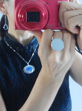 手工纯银青花古瓷挂坠特色