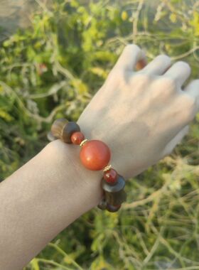 手作定制本命年红红火火新年礼物 南红木珠弹力手串 送闺蜜