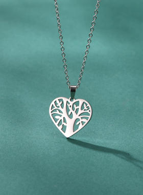 必创钛钢十字链爱心轮廓镂项链