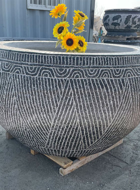 热销石雕花盆石槽老养鱼室外摆件门海手工穿道儿养鱼缸庭院青石鱼