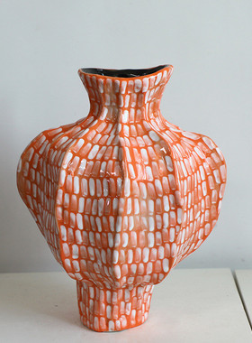 热销欧式幻彩手绘粉色小口设计高级轻奢陶瓷花瓶小众客厅摆件样板