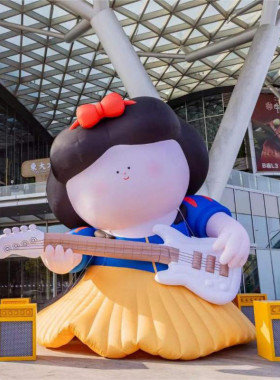 电玩商场大型玻璃钢摆件户外城网红打卡拍照玻璃钢卡通雕塑