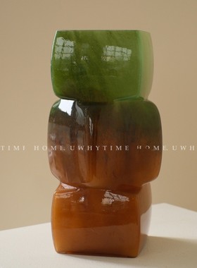 热销中古风玻璃花瓶糖色渐变方块新中式中古琉璃焦高级氛围感摆件