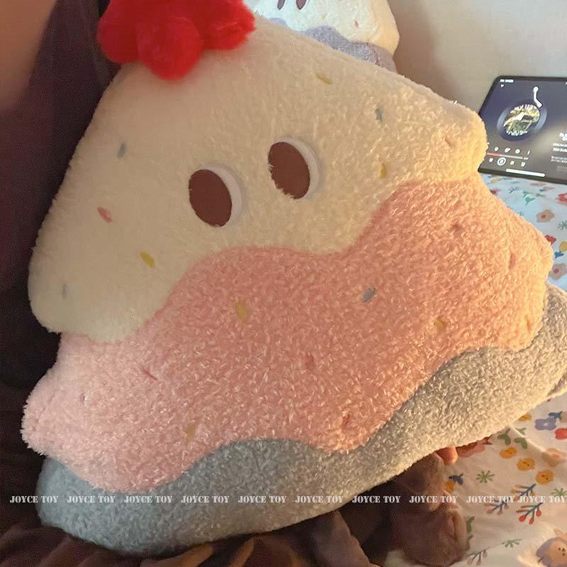 沙发抱枕小毯子二一被子两用靠枕被卡通蛋糕树车用车载客厅靠垫,淘宝优惠券,粉丝福利购,淘宝优惠卷