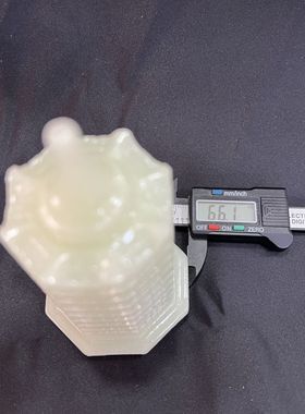 宝塔乳白色九层夜光客厅卧室床头柜摆件正宗解压纪念摆件装饰品