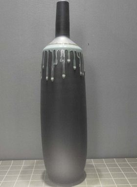 北欧莫兰迪创意插花小口陶瓷花瓶摆件民宿别墅样板房软装饰品花器