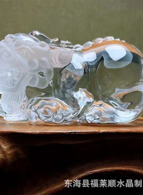 天然貔貅摆件黄水晶招财貔貅摆件雕刻立体白水晶