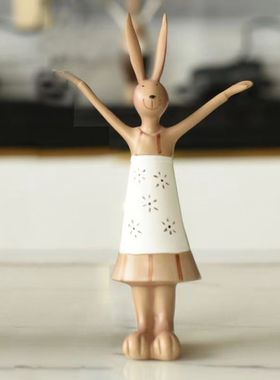 客厅创意现代简约酒柜摆件兔装饰品彩绘乔迁新居礼品电视柜工艺品