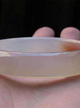 天然巴西玛瑙手镯粉红色玉髓