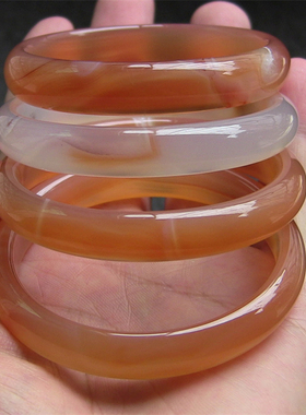 天然巴西玛瑙手镯玉髓