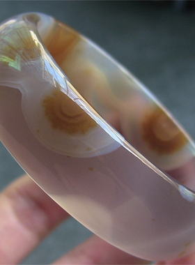 天然巴西玛瑙手镯灰紫玉髓