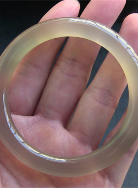 天然巴西玛瑙手镯/复古圆条/原色无忧化/香槟金/强荧光玉髓2050