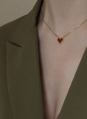 简约复古短款红色爱心项链镀金女