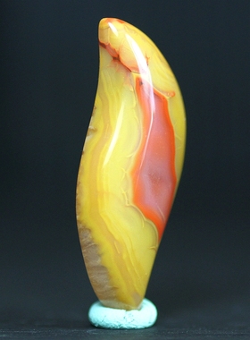 北票战国红扭转乾坤镶嵌挂件吊坠