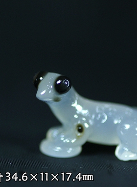 海洋玉髓巧雕雪貂挂件雕件小摆件