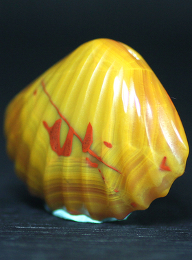 北票战国红贝壳雕件吊坠毛衣链