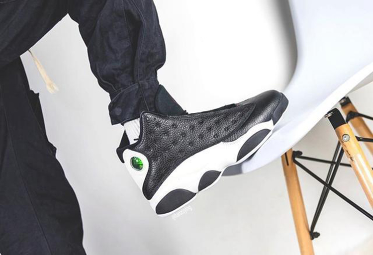 牛哄哄Air Jordan 13 AJ13 反转熊猫黑白篮球鞋884129-414571-061 - 图2