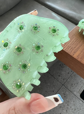 熙熙酱抓夹醋酸欧美钻头饰