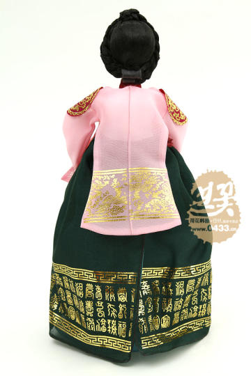 Authentic Korean hanbok doll traditional handicrafts
