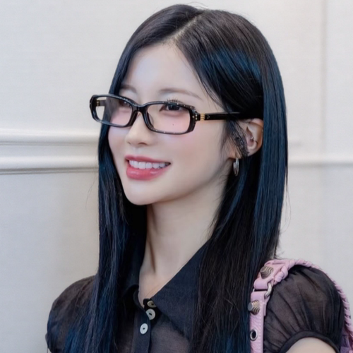 黑框素颜gm眼镜小方框老钱风高智感防蓝光配度数近视平光镜女款潮 - 图2