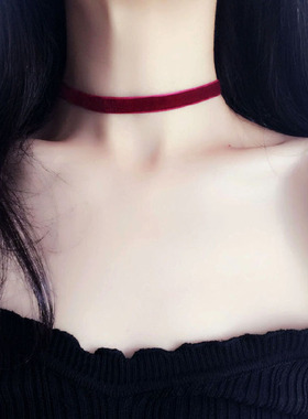 项链ins酷网复古酒红丝绒女颈带