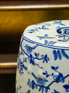新中式青花瓷八角凳摆件
