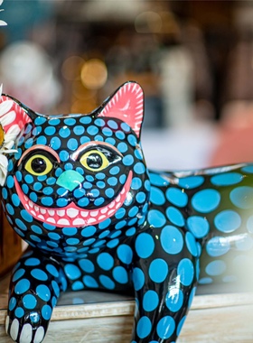 【本尼家】玻璃钢卡通彩绘蓝色波点猫咪摆件MM1