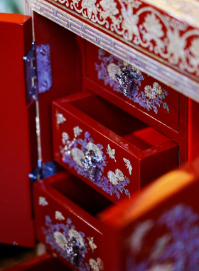 【本尼家】非遗好物螺钿漆器孔雀首饰盒中式婚礼盒桌面装饰摆件