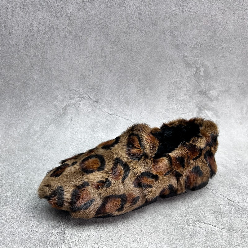 2025秋冬新款女鞋水貂毛厚底休闲深口套脚舒适加棉百搭软底女单鞋 - 图3