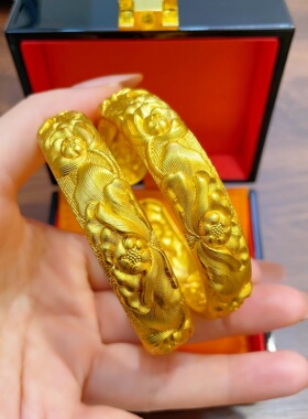 沙金錾刻拉丝牡丹花黄金手镯仿真
