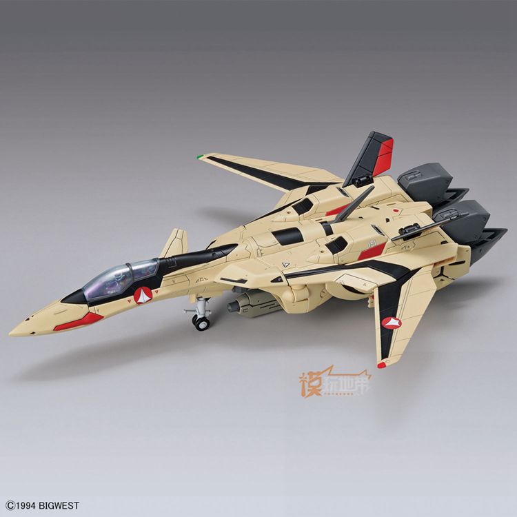 现货 万代 HG 1/100 超时空要塞 太空 YF-19 战机机器人 拼装模型