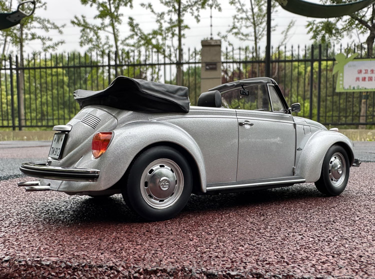 NOREV 1:18大众甲壳虫1300 Cabriolet 1973年合金仿真汽车模型-图3